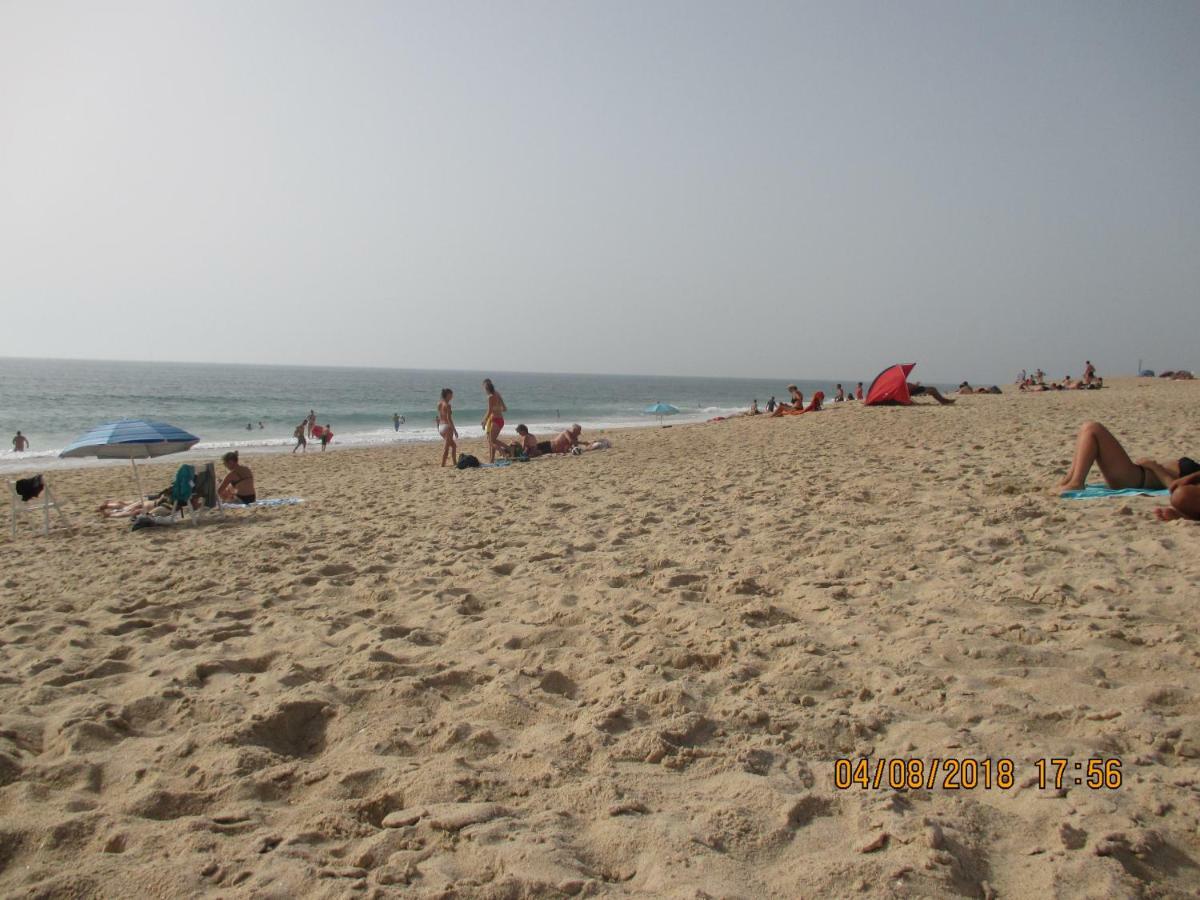 Comfort Beach House Nazare Exterior photo